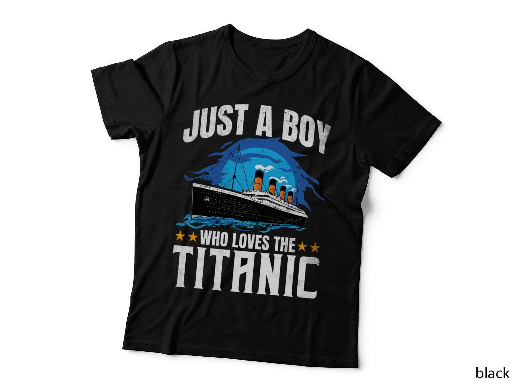 Boys who just love the RMS Titanic T-Shirt