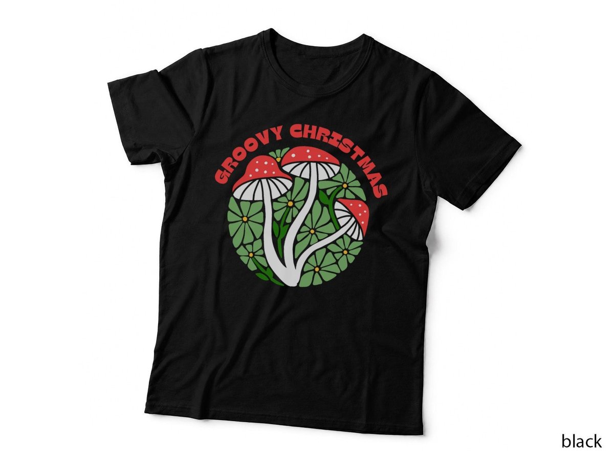 Groovy Christmas Mushroom Retro Christmas Funny Christmas T-Shirt