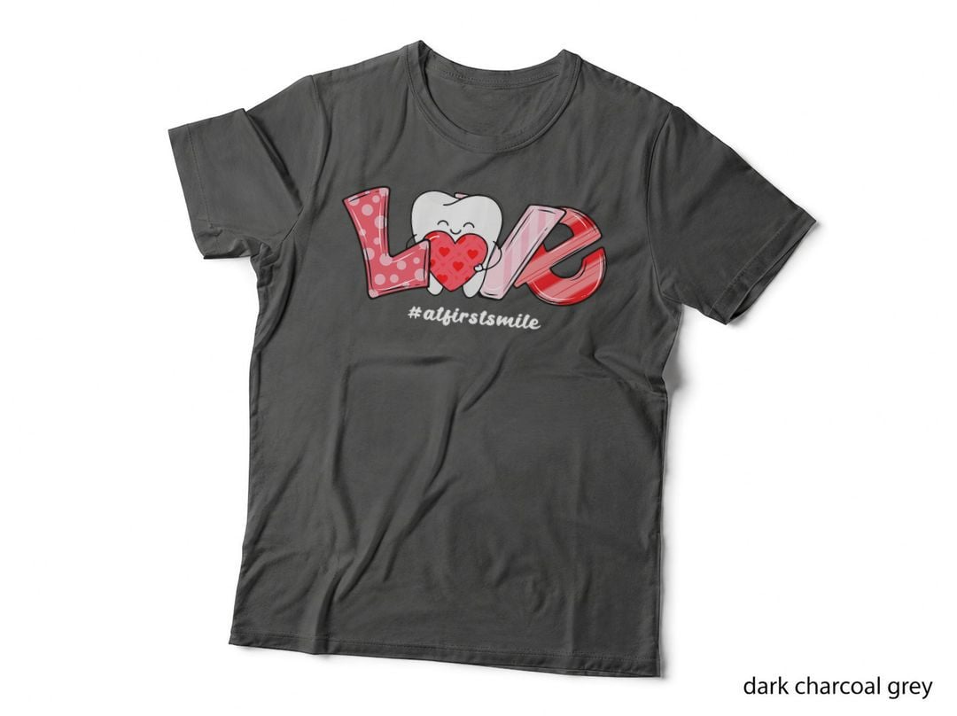 LOVE Tooth Heart Dental Valentine's Day Dentist Crew Dental T-Shirt