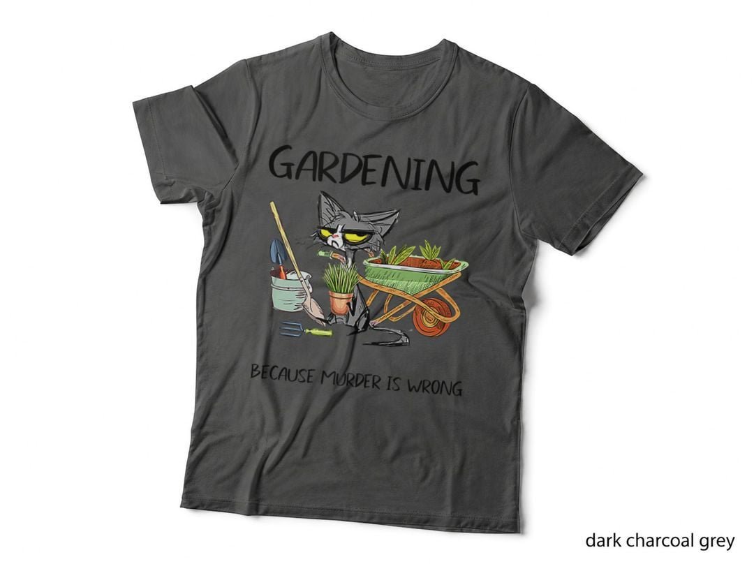 Christmas Gardening Because Murder Is Wrong Farmer Mom T-Shirt