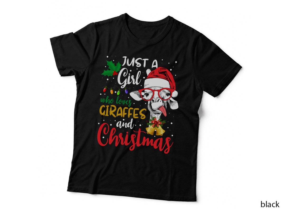 Christmas Giraffe T-Shirt, Festive Animal Print, Holiday Pet Lover Apparel