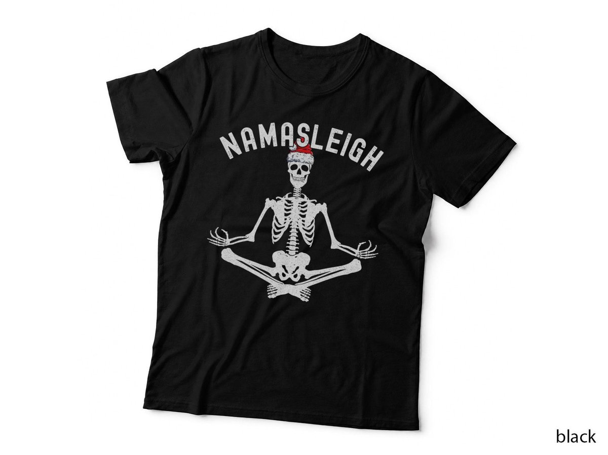 Namasleigh - Funny Christmas Yoga Namaste Skeleton Santa Hat T-Shirt