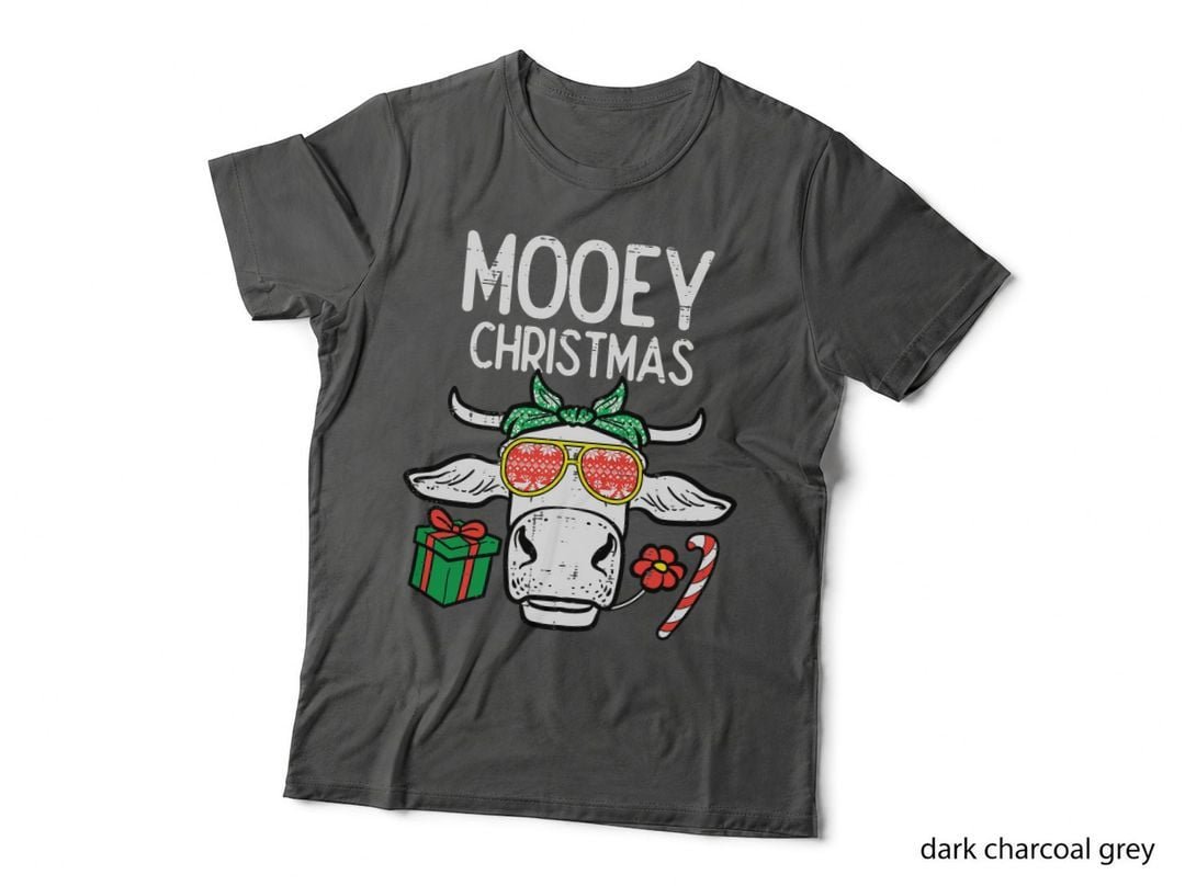 Christmas Cow T-Shirt, Festive Farm Animal Design, Holiday Gift Idea