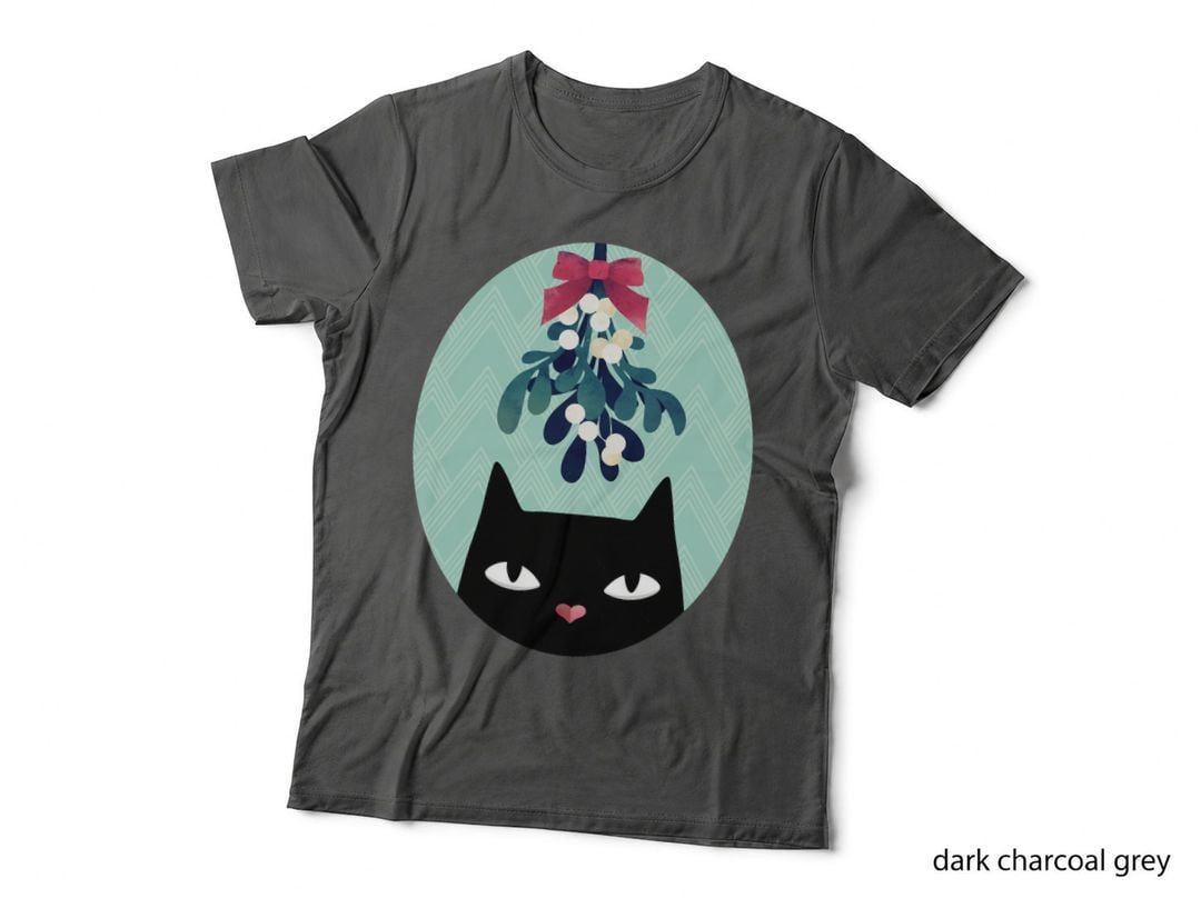 Mistletoe Black Cat Classic T-Shirt, Christmas Holiday Print