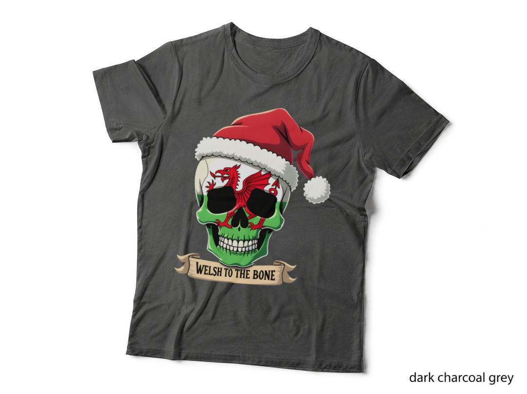 Welsh to the Bone Christmas Skull Santa Hat Wales Dragon Gift T-Shirt