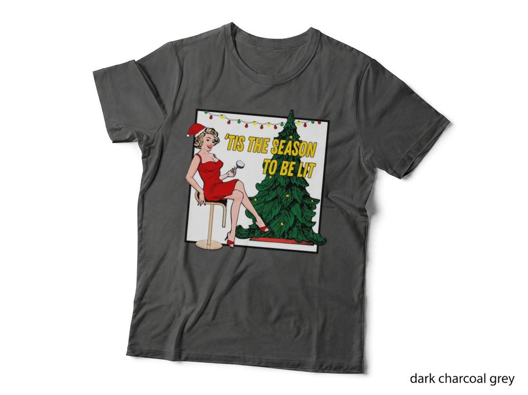 Retro Christmas - 'Tis the Season to Be Lit T-Shirt