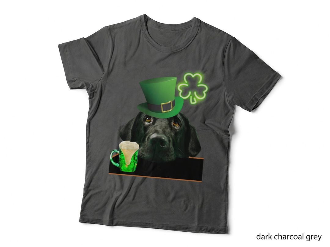 Black Lab Shirt Shamrock Irish Dog Picture St Patricks Day T-Shirt, Gift Tee