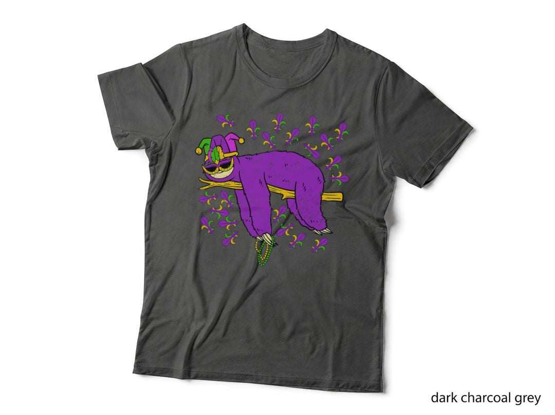 Jester Sloth Masquerade Mask Sleeping Mardi Gras Carnival T-Shirt