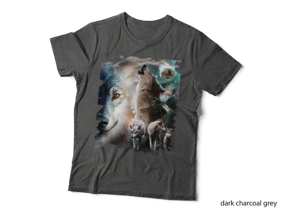 Space Wolves Wolf Howling at Moon T-Shirt