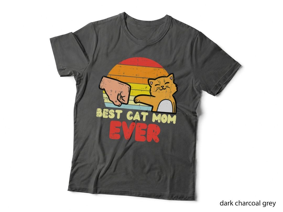 Best Cat Mom Ever Fist Bump Retro Mothers Day Fur Mama Women T-Shirt