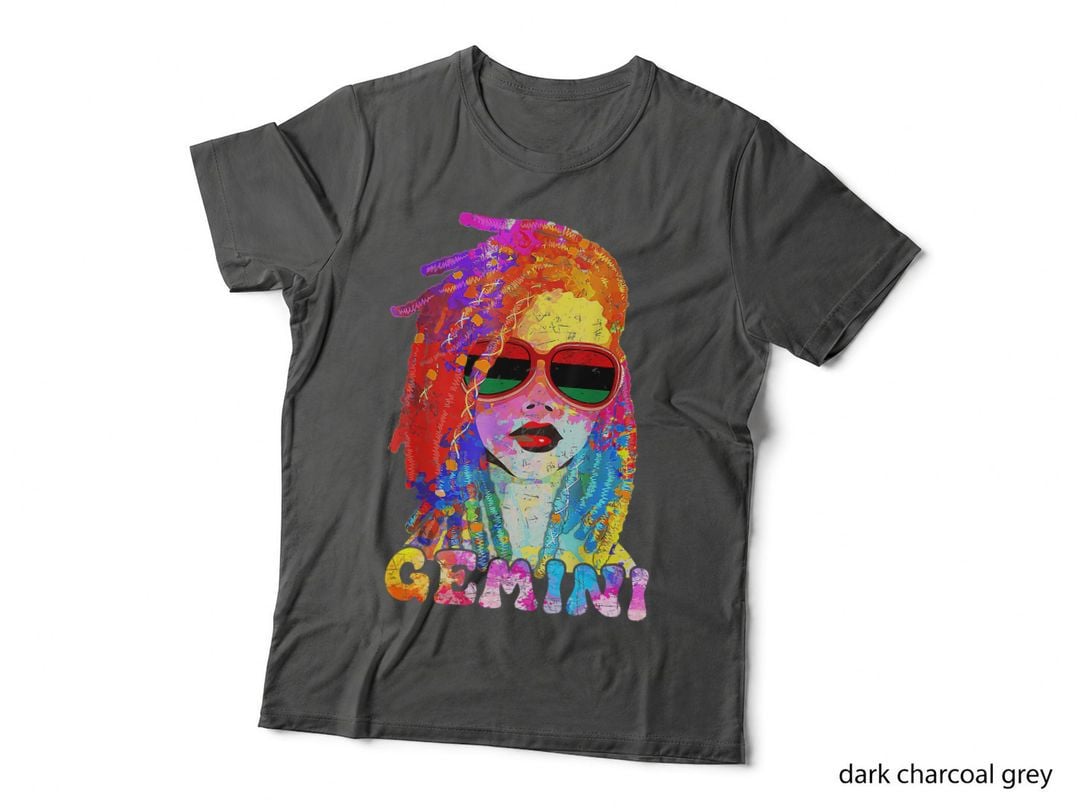 Gemini Girl Loc'd Hair Art Zodiac Birthday Black Woman T-Shirt