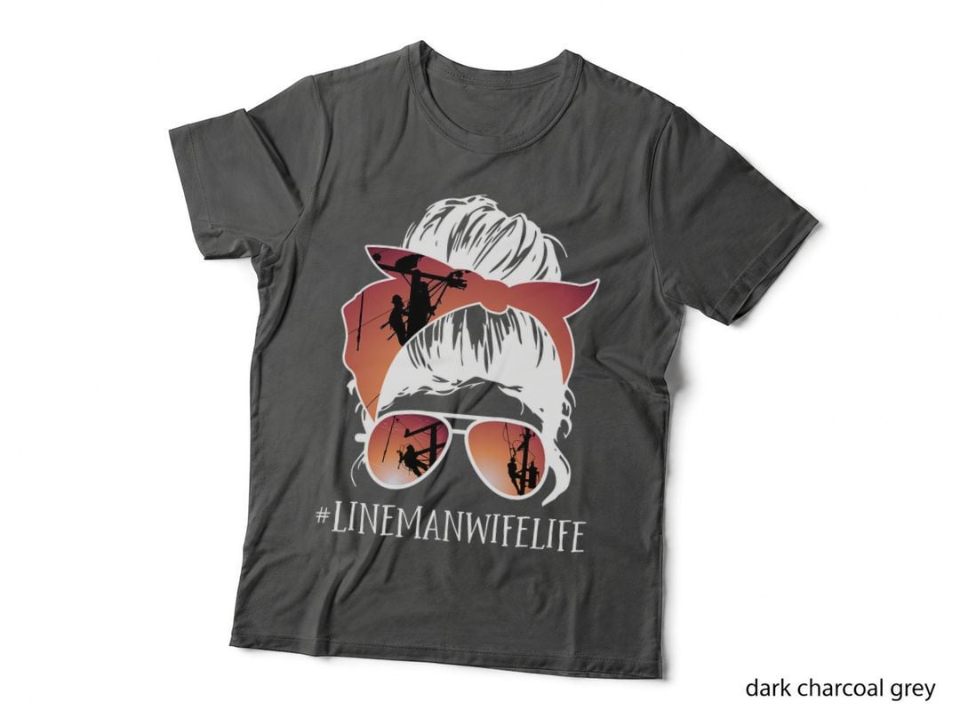 Lineman - Linewife Life Cute Lineman Wife Gift Birthday 95 T-Shirt