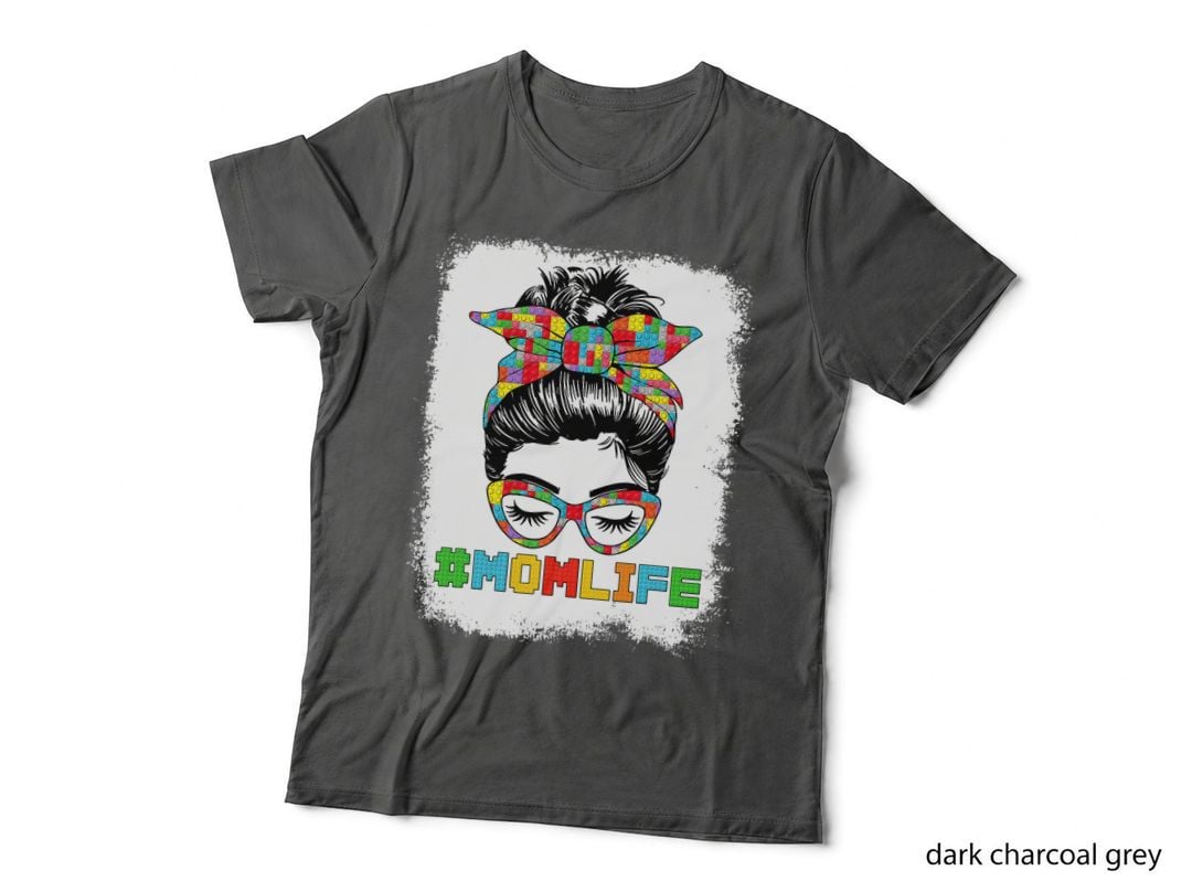 Building Block Mom Life Messy Bun Master Builder Birthday T-Shirt