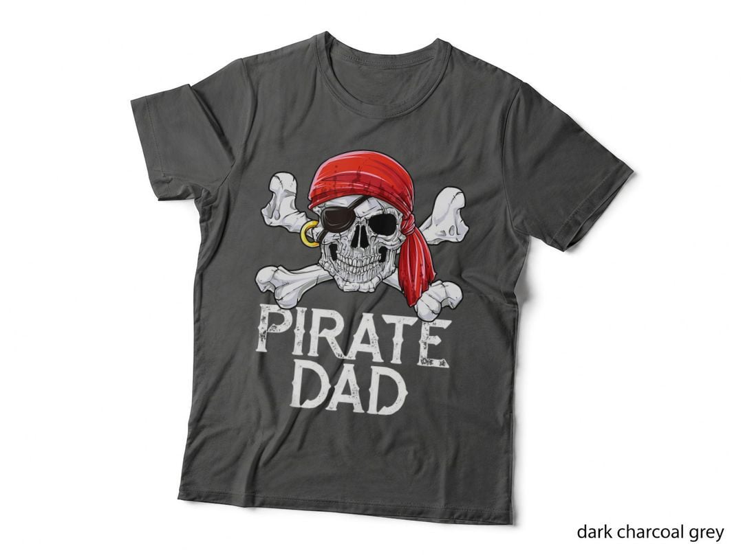 Pirate Dad Jolly Roger Fathers Day Gifts Men Family Matching T-Shirt