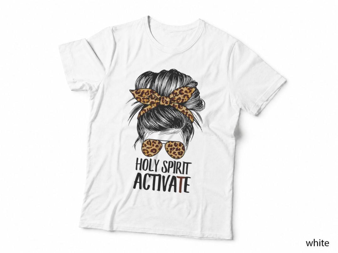 Trendy Religious Holy Spirit Cool Mom Life Leopard Print T-Shirt