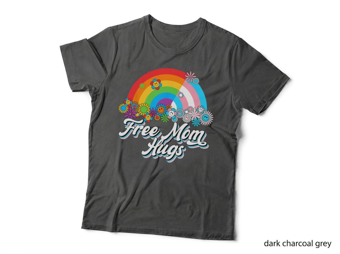 Free Mom Hugs Proud Mom Rainbow LGBT Lesbian Gay Trans Pride T-Shirt