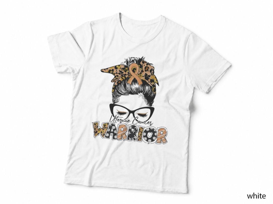 Leopard Messy Bun Proud Mom Grandma Uterine Cancer Warrior, T-Shirt