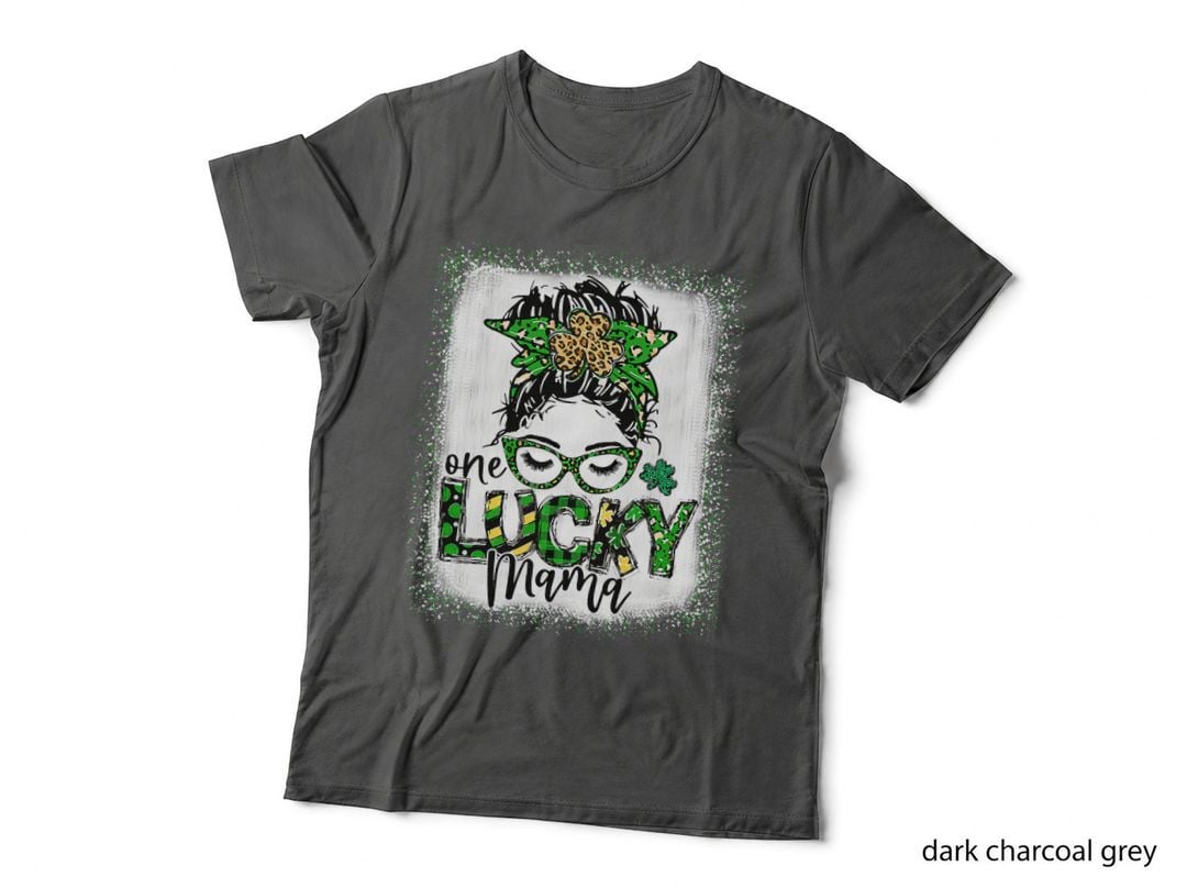 Messy Bun Leopard St Patricks Day One Lucky Mama Bleached T-Shirt