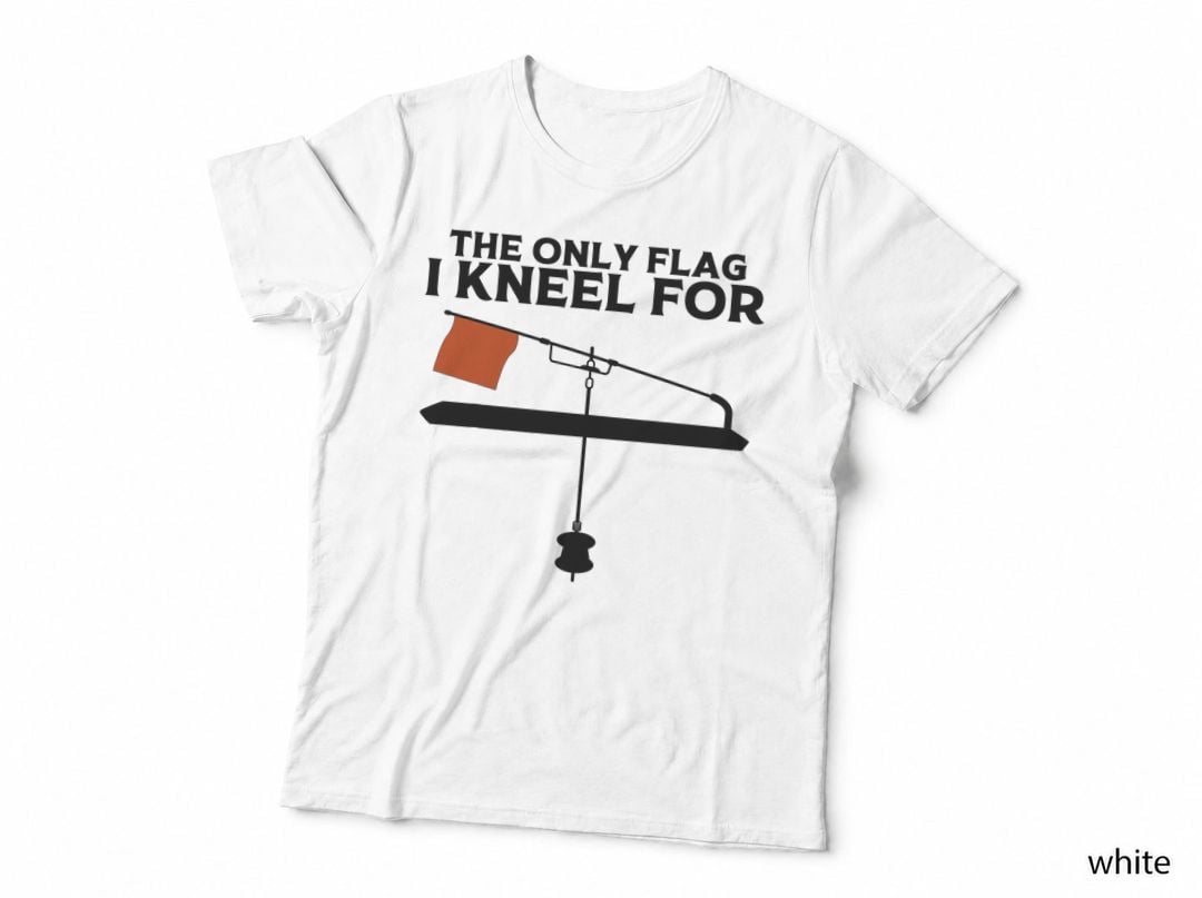 Funny Ice Fishing Tip up Gift Cool Fishermen Fishing Flag T-Shirt