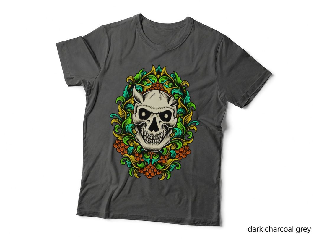 Ornamental Skull Ornate Green Gold Frame Baroque Decorative T-Shirt