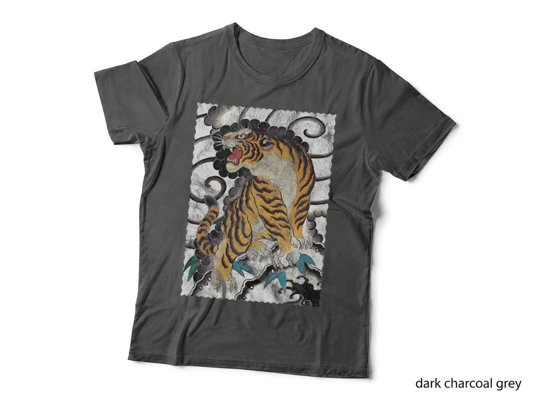 Traditional Japanese Tiger Tattoo Style Asian Artwear, Fan T-Shirt