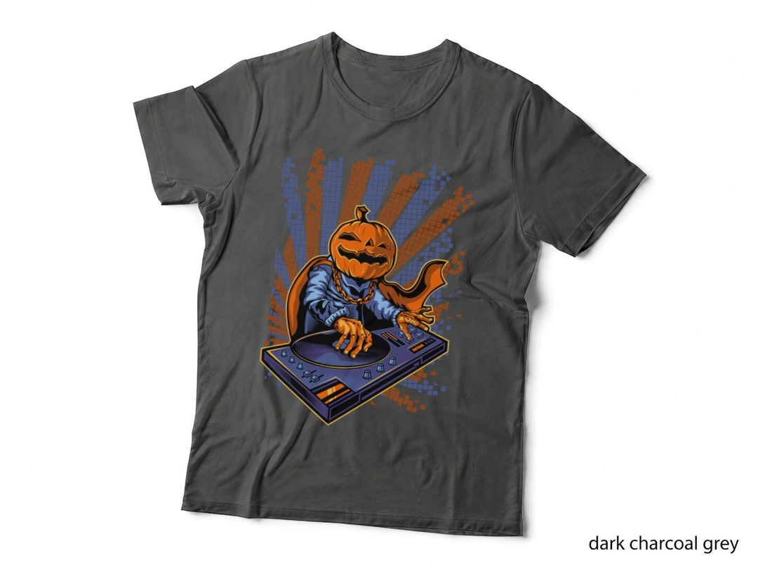 Pumpkin DJ Jack-O-Lantern Djing Halftone Orange Blue Halloween T-Shirt