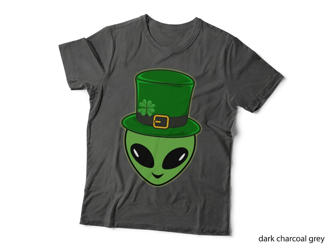 Alien Head St Patrick's Day Leprechaun Graphic, Halloween Costume T-Shirt