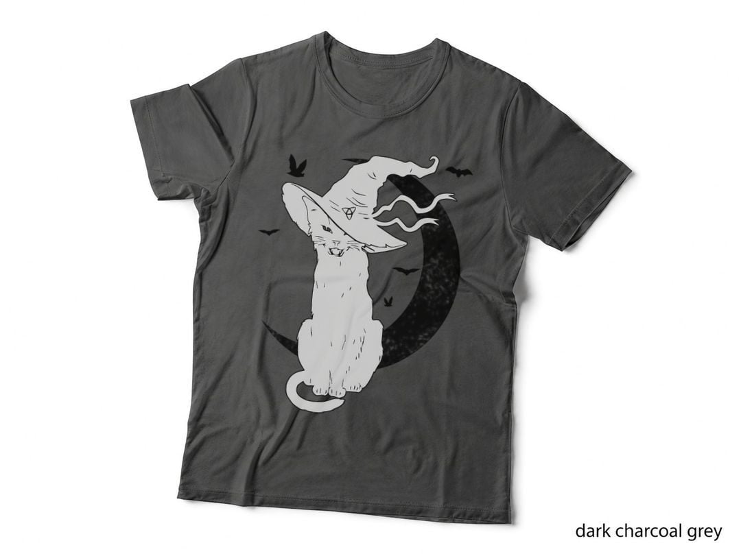 Black Cat Halloween Costume Scary Witch Hat Moon Cat Lover T-Shirt