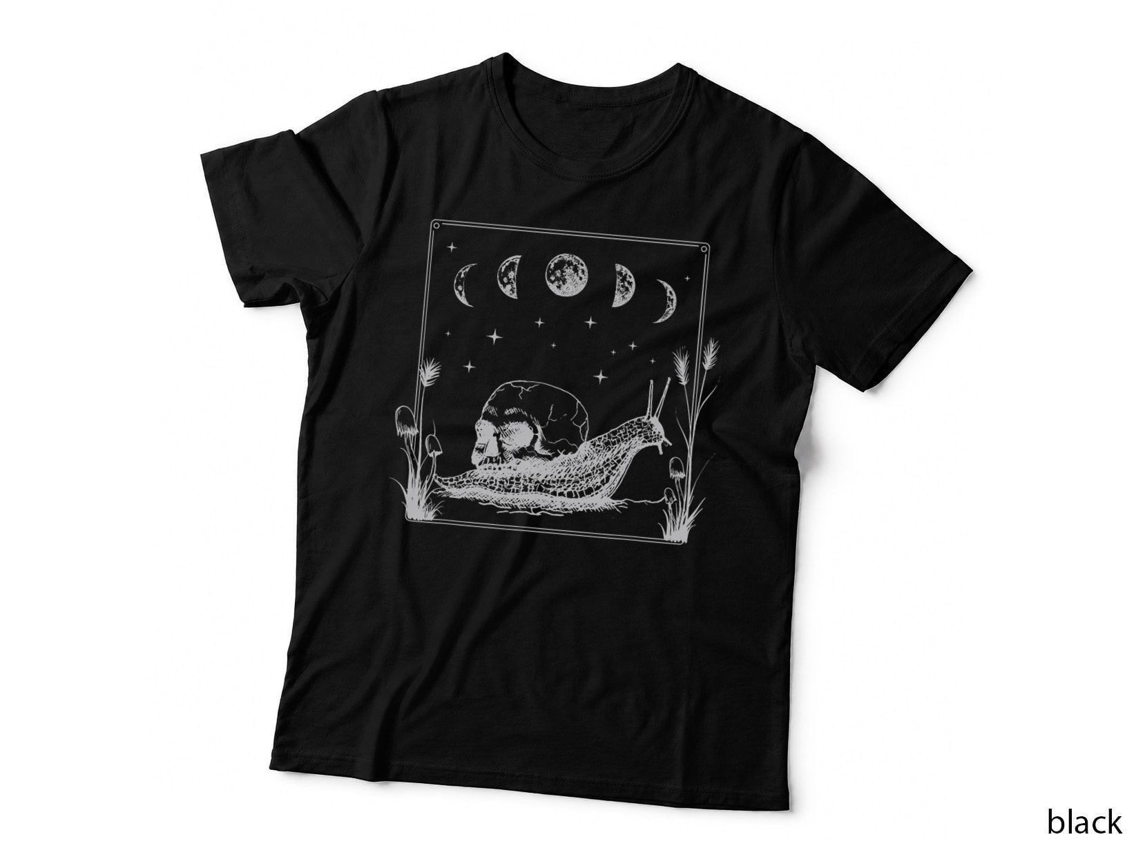 Cottagecore Skull Snail Aesthetic Mushroom Halloween Goth T-Shirt