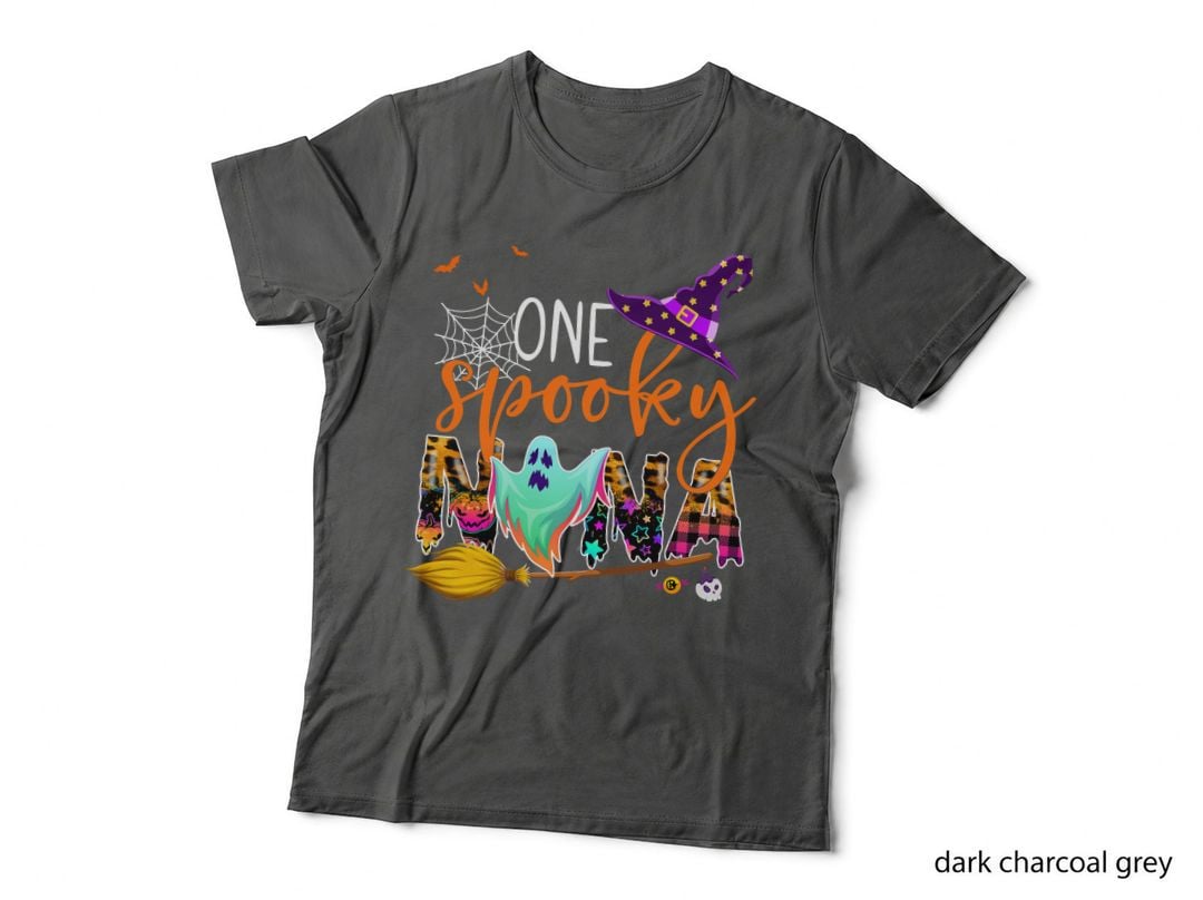 Happy Halloween One Spooky Nana Funny Nana Costume T-Shirt