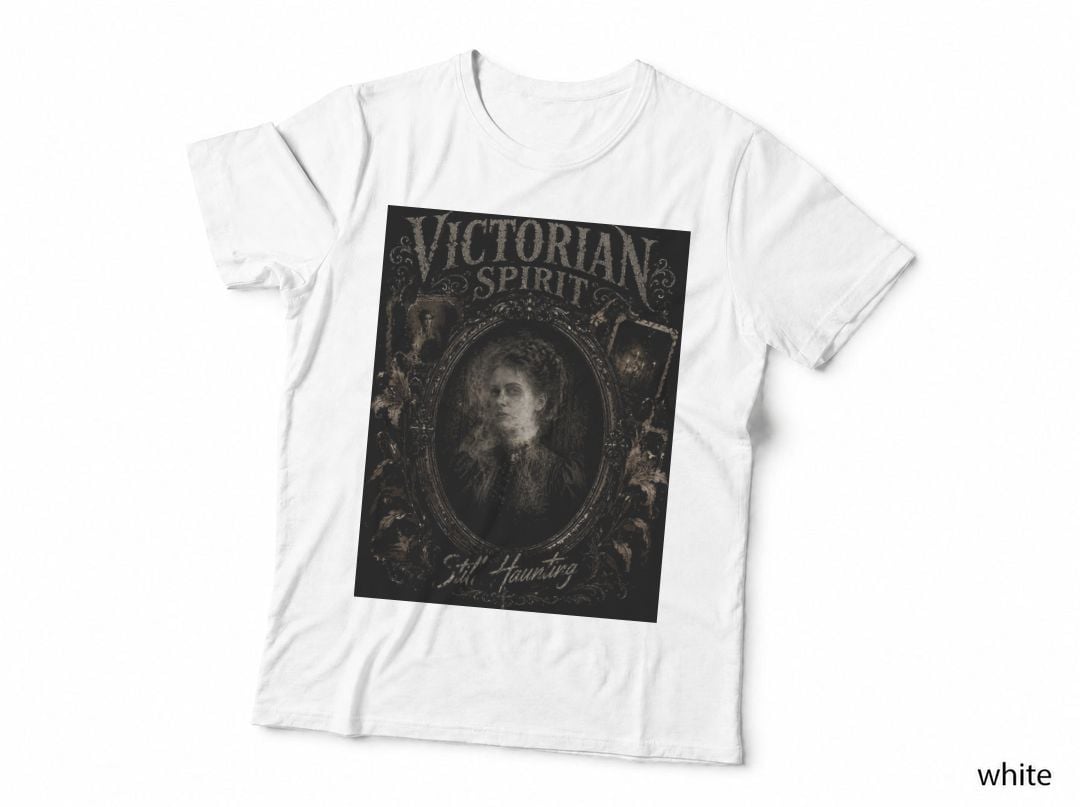 Victorian Spirit Ghost Portrait Vintage Horror Dark Academia Goth T-Shirt