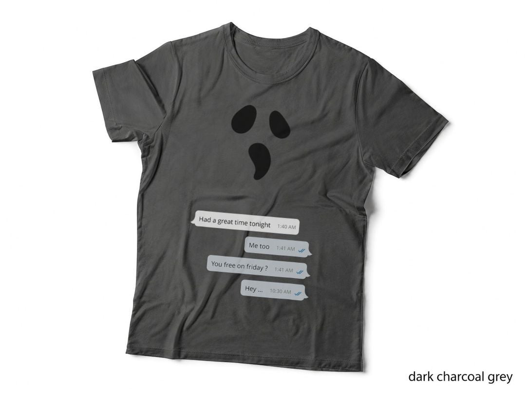 Online Texting Chat Ghosting Funny Halloween Ghost Meme T-Shirt