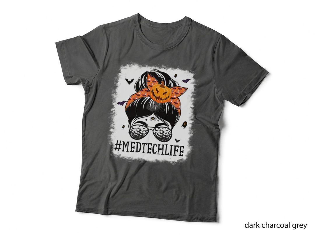 Med Tech Messy Bun Spooky Pumpkin Orange Halloween Costume T-Shirt