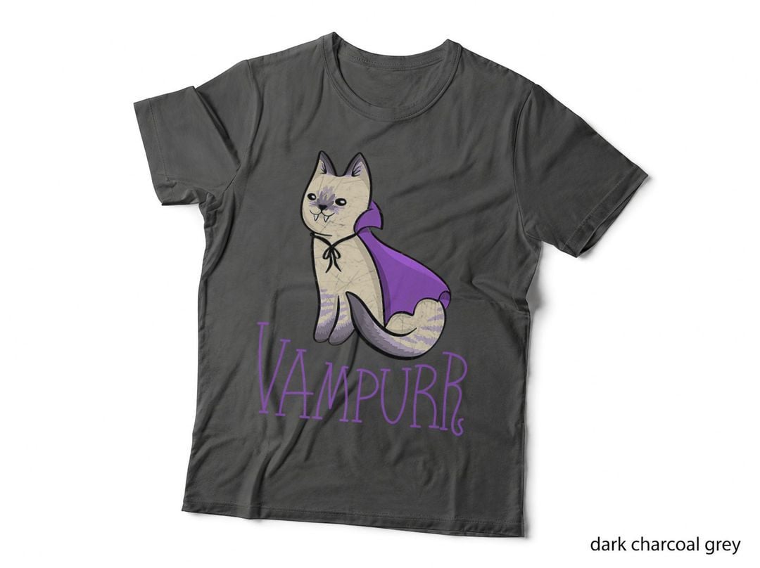 Vampurr Adorable Cat Dracula Cat Horror Halloween T-Shirt