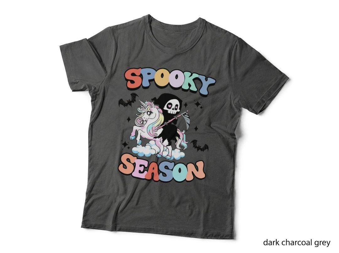 Vintage Retro Spooky Season Cute Halloween Outfit Costumes T-Shirt