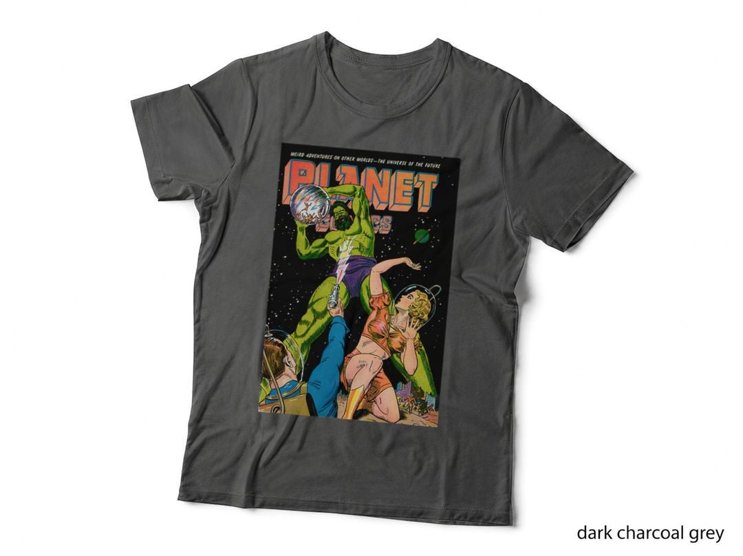 Sci Fi Pin up Girl Science Fiction Vintage Horror Comic Book T-Shirt