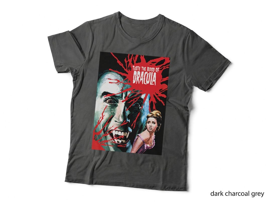 Halloween Blood Scary Vampire Dracula Horror Movies 80S Fans Gifts T-Shirt