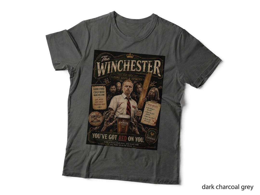 Shaun of the Dead Vintage Zombie Pub Retro Badge Horror Style Halftone T-Shirt