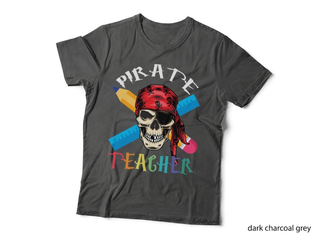 Pirate Teacher Funny Halloween Skull Horror One Eye T-Shirt