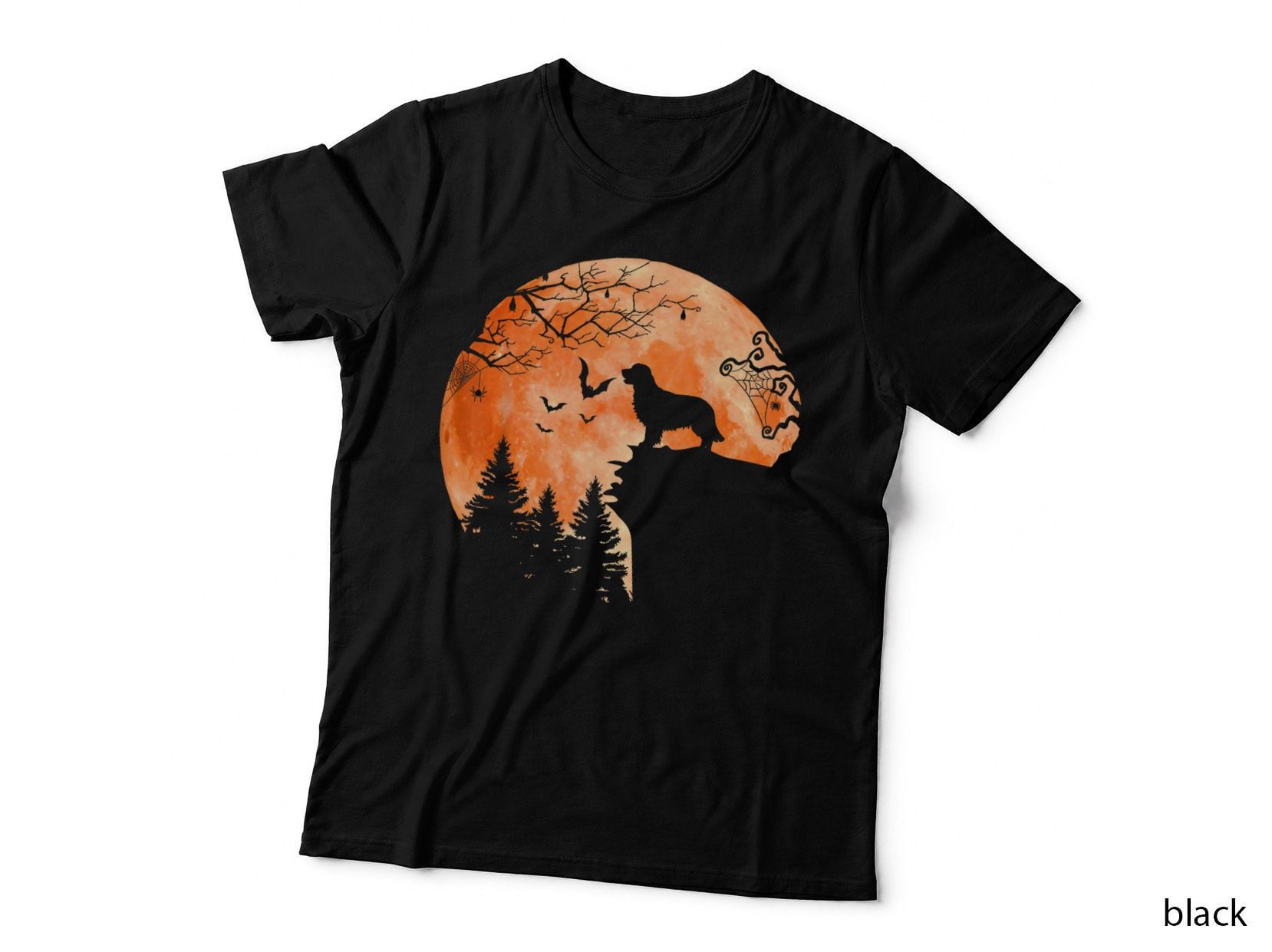 Golden Retriever and Moon Silhouette Dog Lover Halloween T-Shirt