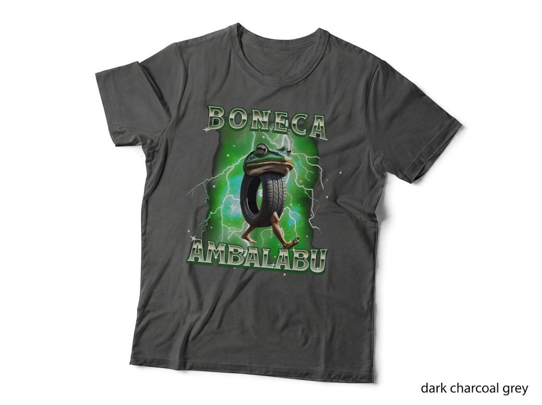 Boneca Ambalabu Italian Brainrot T-Shirt, Tire Frog Meme Trending Tee