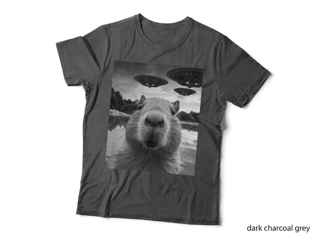 Funny Graphic Tee Capybara Selfie with Ufos Weird, Unusual Animal, Space Themed