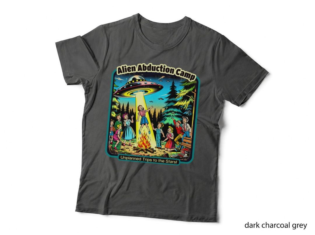 Funny Vintage Alien Abduction Camp UFO Alien, Retro Sci-Fi, Space Themed T-Shirt