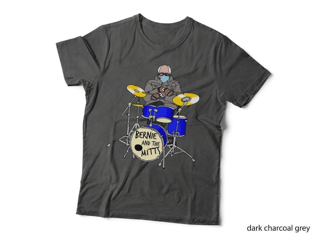 Bernie Sanders Mittens Drumming Funny Drum Inauguration Meme T-Shirt