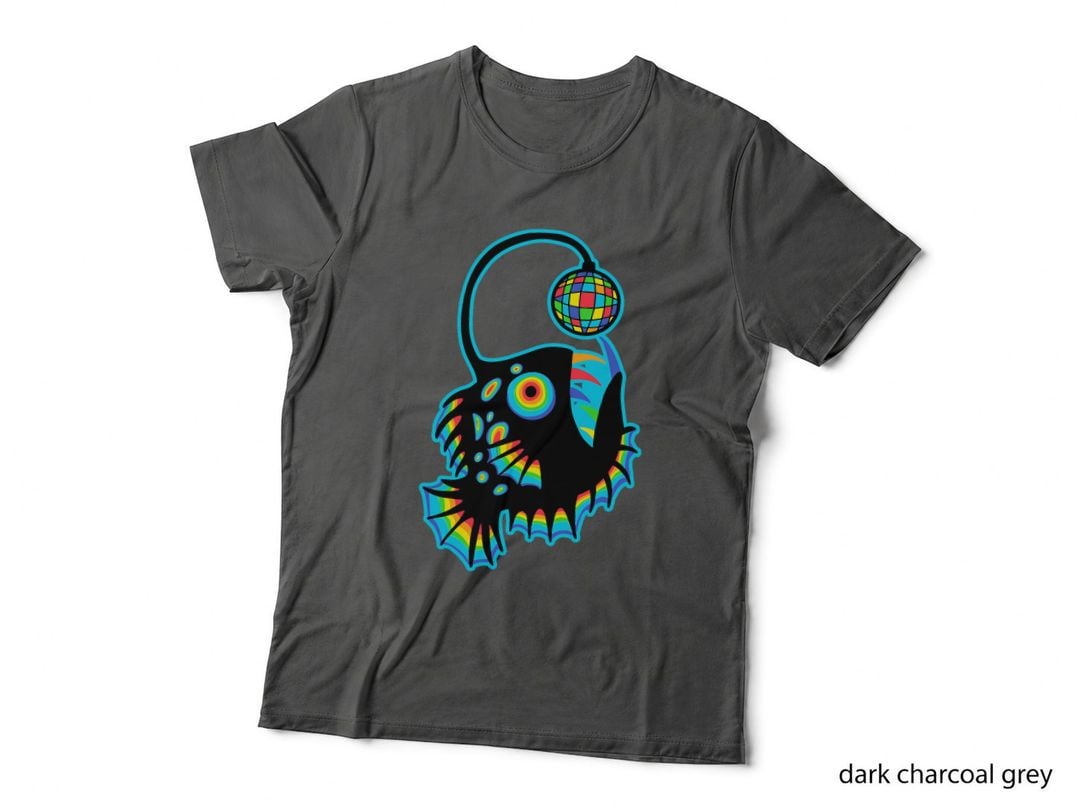 Funny DISCO FISH Geek Nerd Graphic T-Shirt