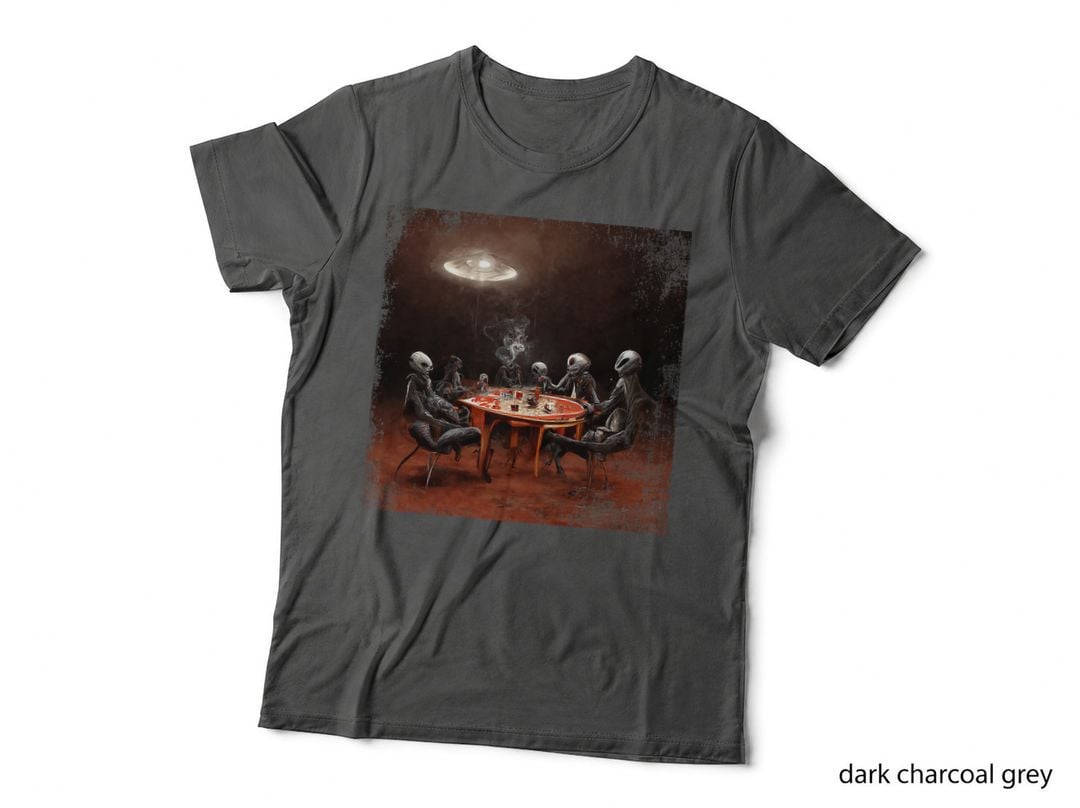 Funny Aliens Vintage Playing Poker Alien Card Game UFO T-Shirt