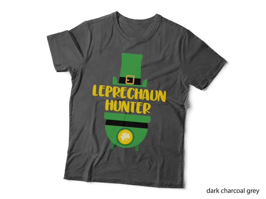 Leprechaun Hunter Funny St Patricks Day Irish Hunt T-Shirt