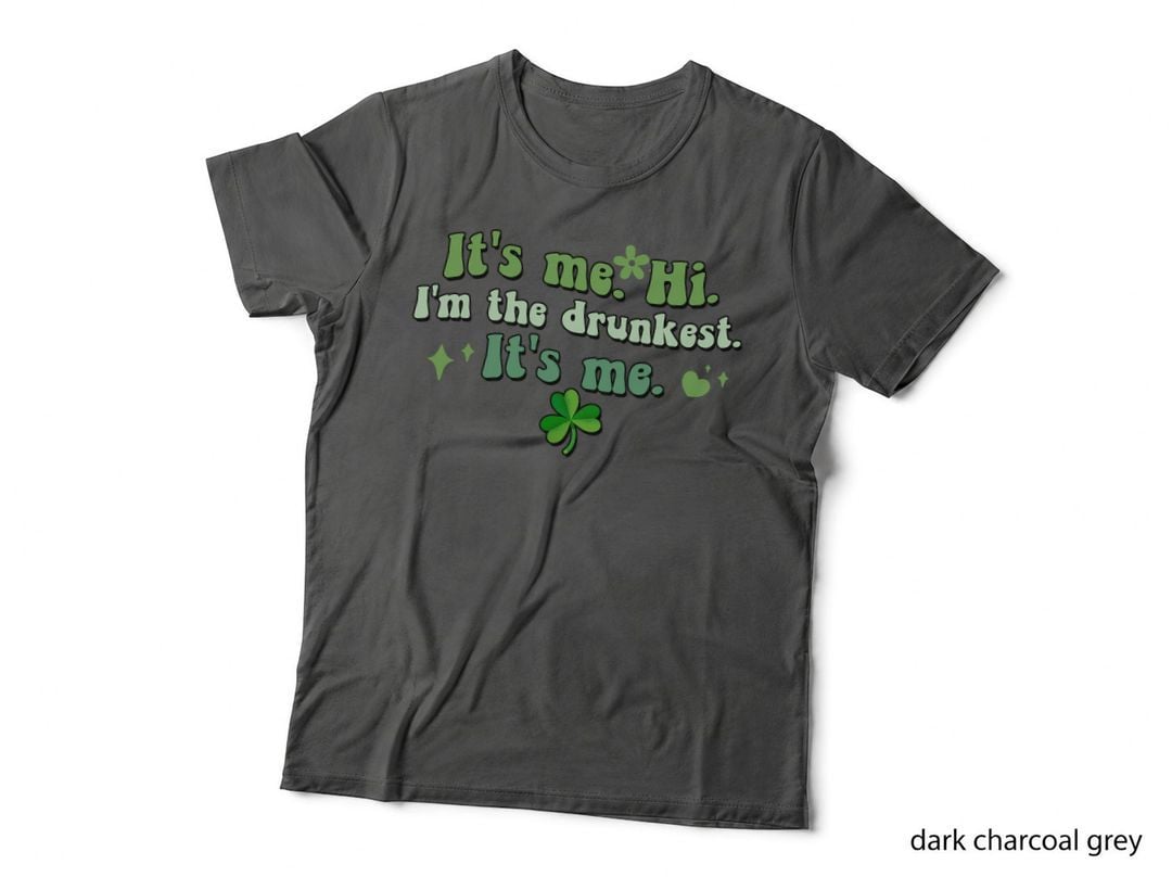 Humor Groovy Retro It's Me. Hi. I'm the Drunkest. It's Me. T-Shirt