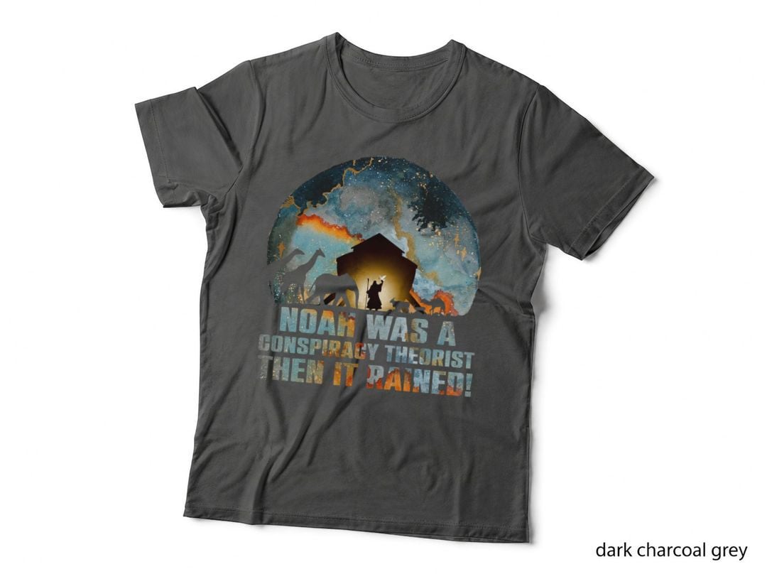 Funny Noah Conspiracy Theorist Retro Sunset Animals T-Shirt