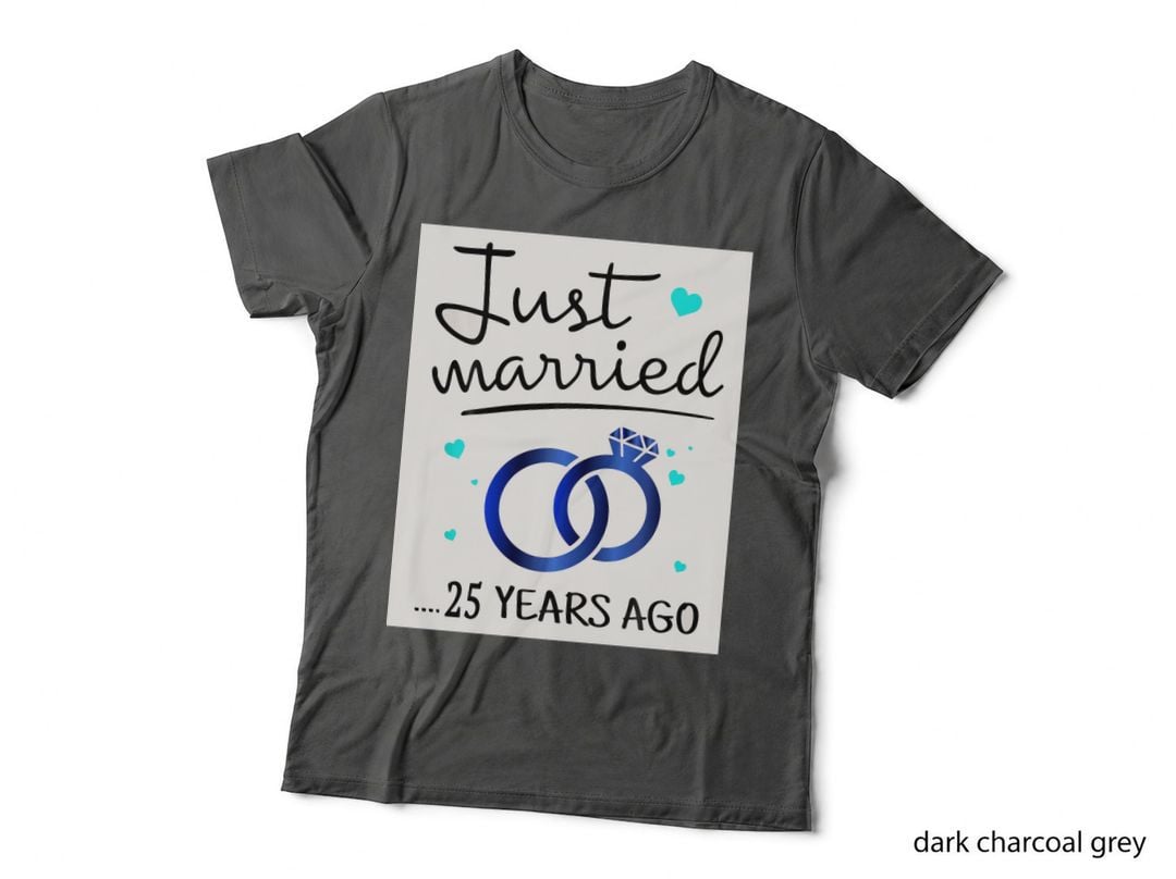 Just Married 25 Years Ago Funny Couple 25th Anniversary Gift T-Shirt